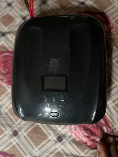 800VA Compact UPS /Inverter for Sale Good condition