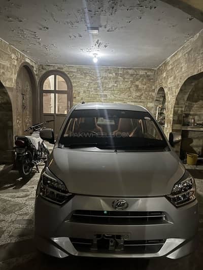 Daihatsu Mira 2021