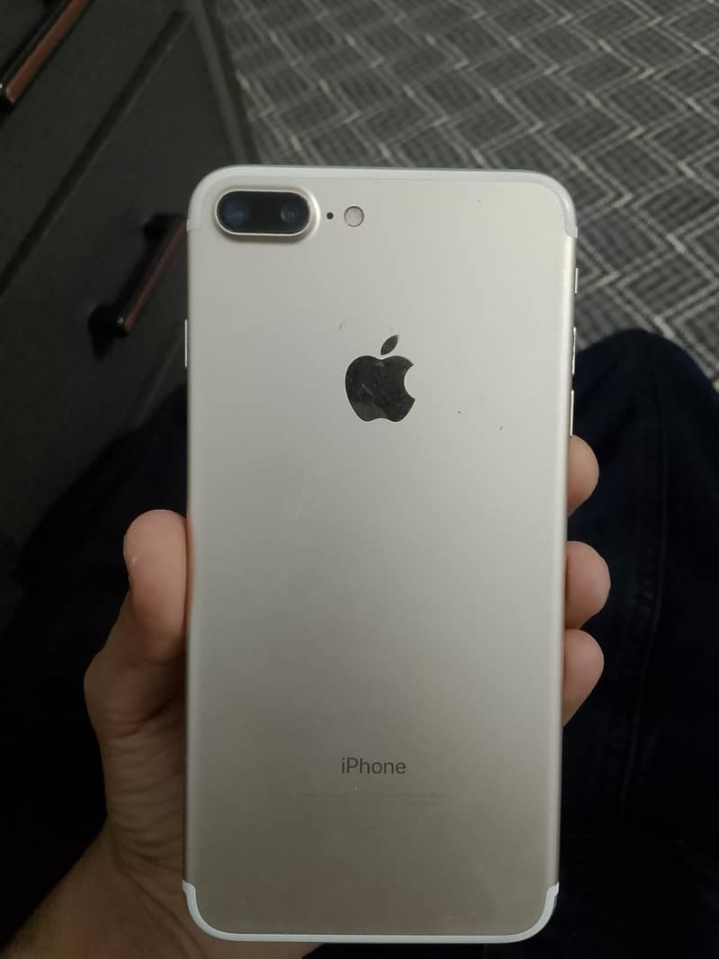 iPhone 7 plus pta 0