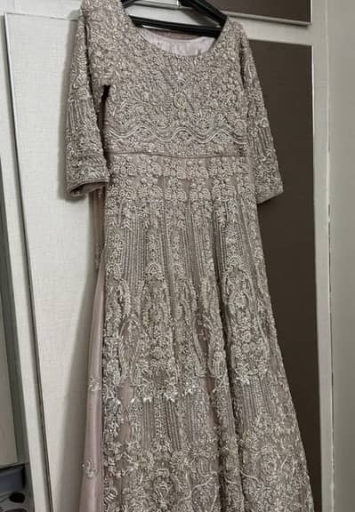 Hi brand new bridal set available