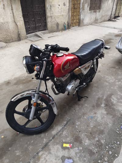 Honda CG 150 2026 Model Islamabad Number 8807 KM Driven