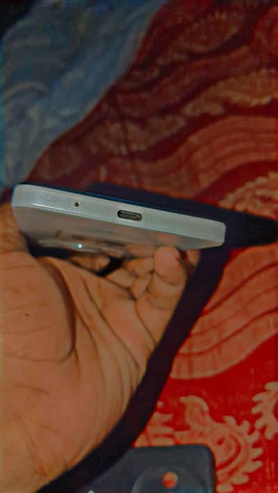 Redmi A3x ha mobile all ok haii koi masla ni ha 3/64 ma ha box or mobi