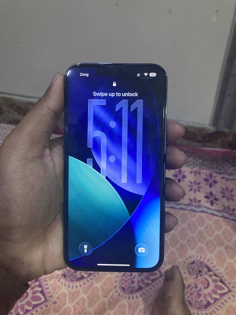 Apple iPhone 13 Pro 2