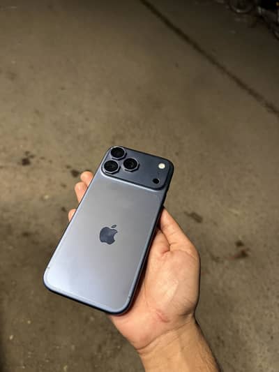 Apple iPhone 17 Pro Max