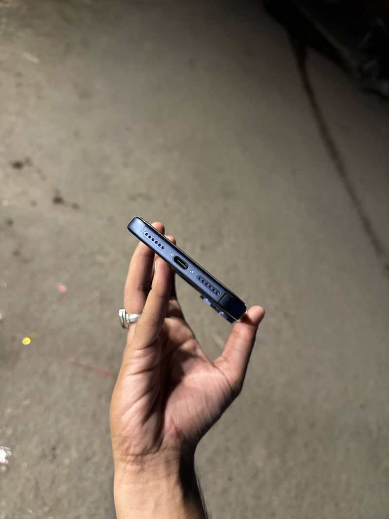 Apple iPhone 17 Pro Max 1