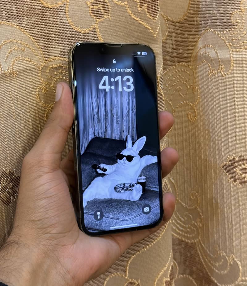 Apple iPhone 13 Pro 2