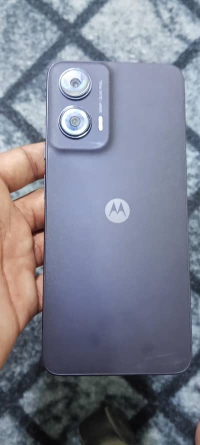 Motorola Moto G35
