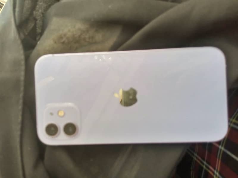 Apple iPhone 12 3