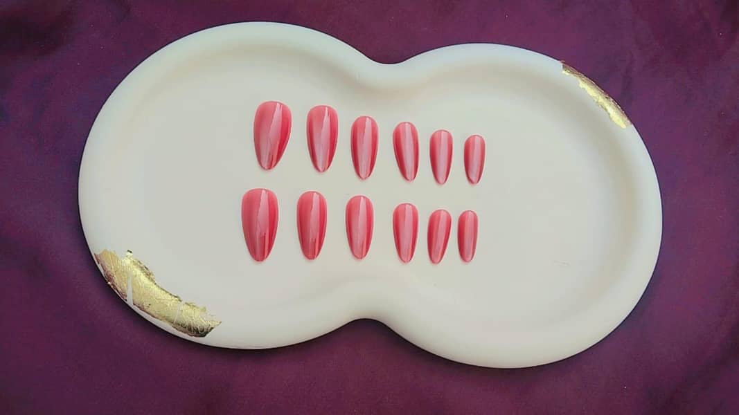 Press on Nails 14
