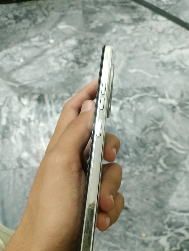 tecno camon 30 2
