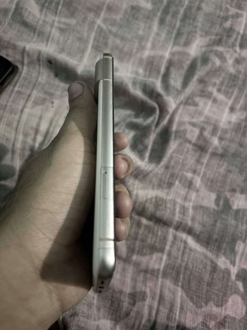 Google Pixel 8 0