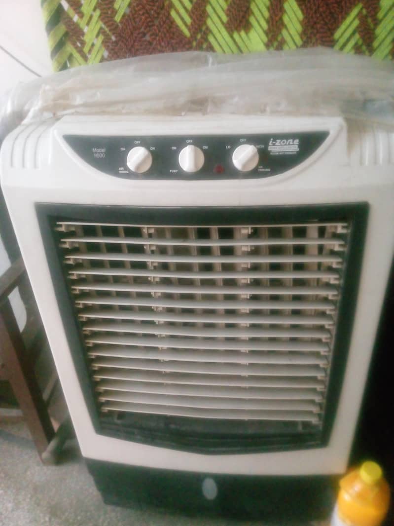 I Zone Model 9000 0