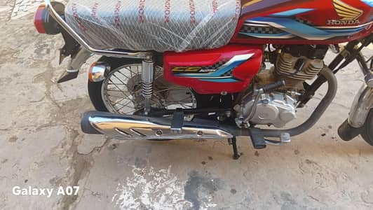 bilkul fresh bike first owner name baio metric available