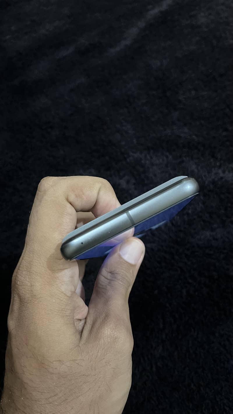 Google Pixel 8 3