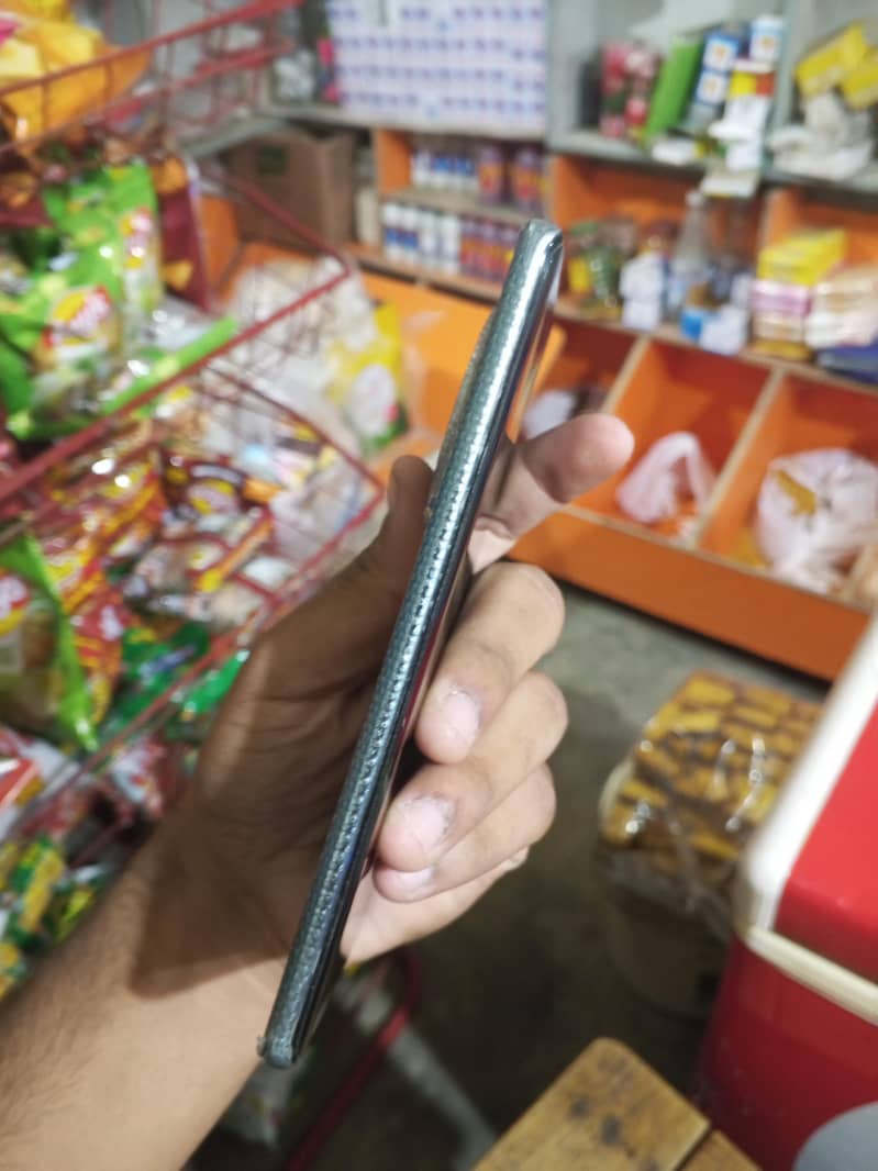 Infinix Zero 40 6