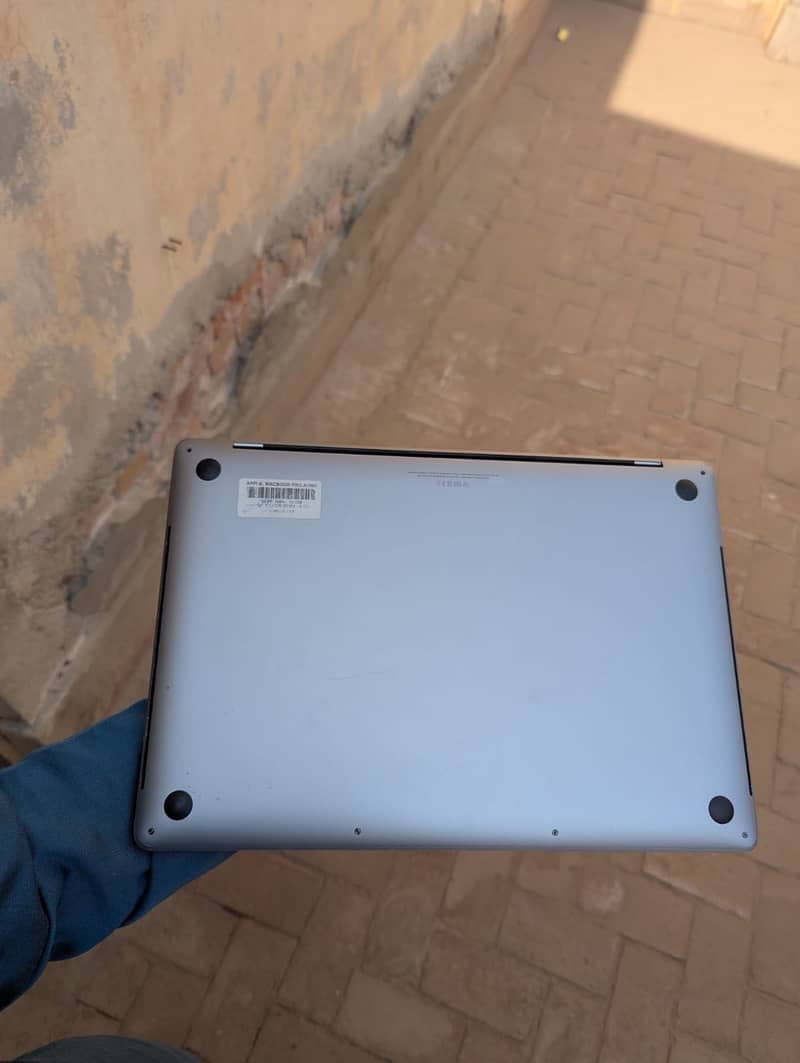 MacBook Pro 2019 4