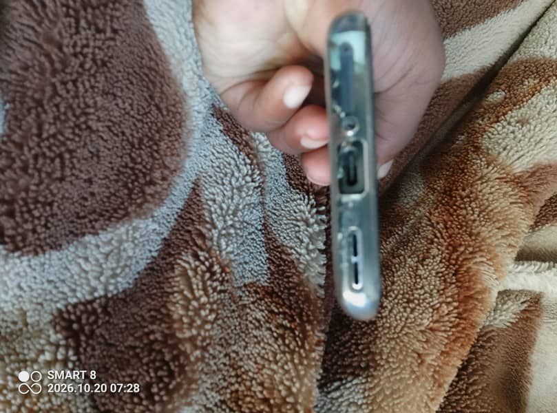 One Plus 9 5g 4