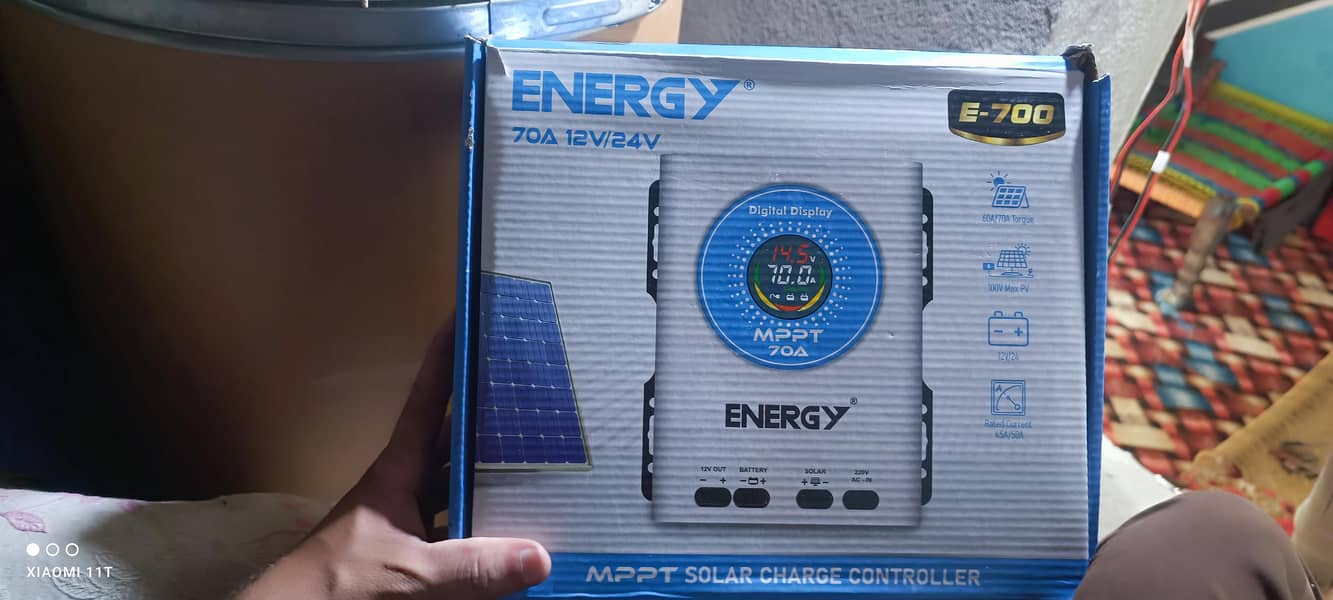 MPPT solar charger controller 0