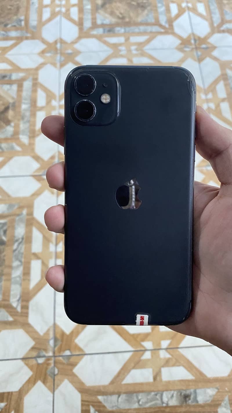 Apple iPhone 11 3
