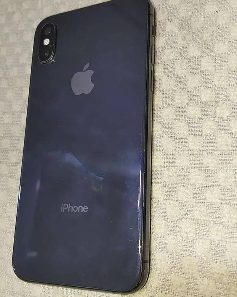 Apple iPhone XS 3