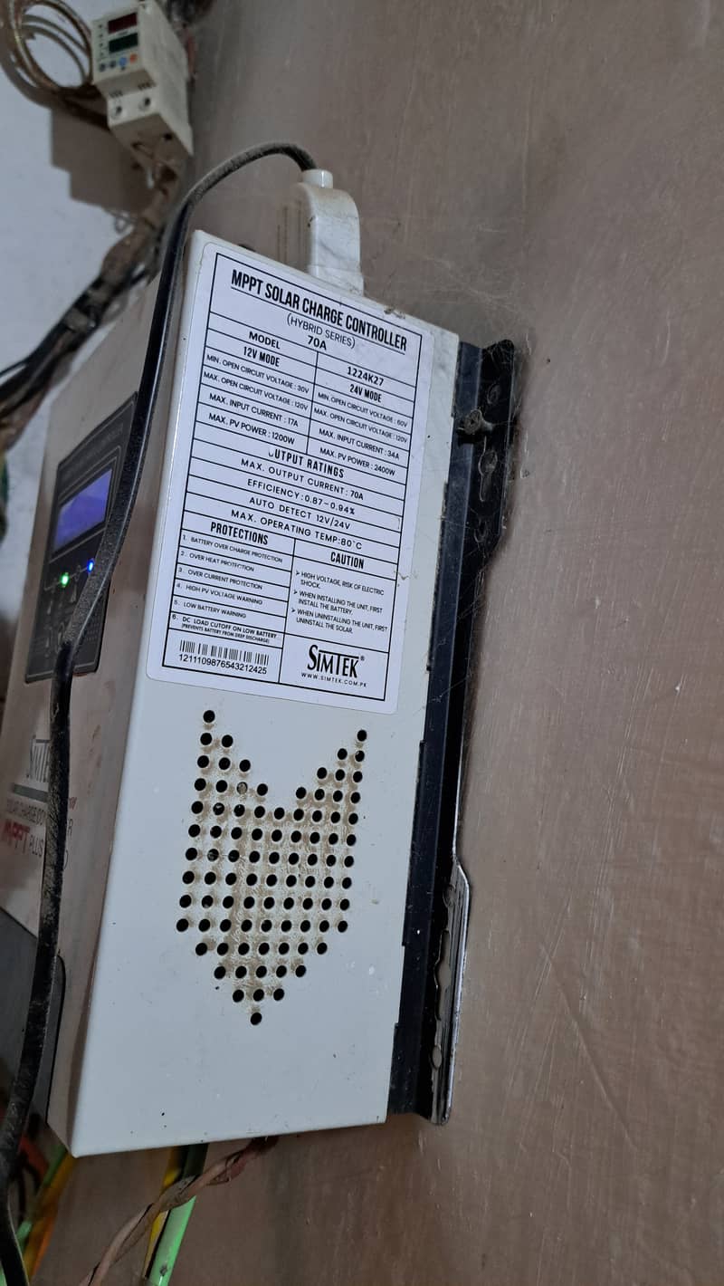 SIMTEK MPPT 70 Amp 2