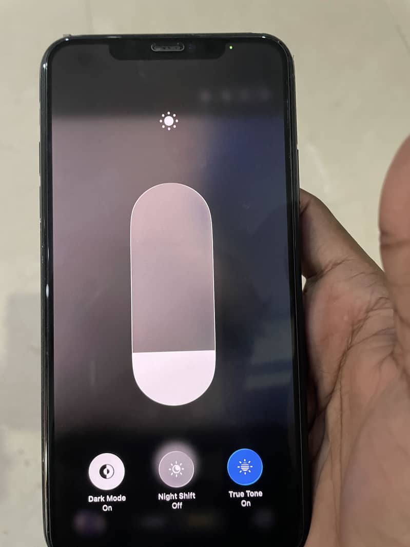 Apple iPhone 11 Pro Max 3