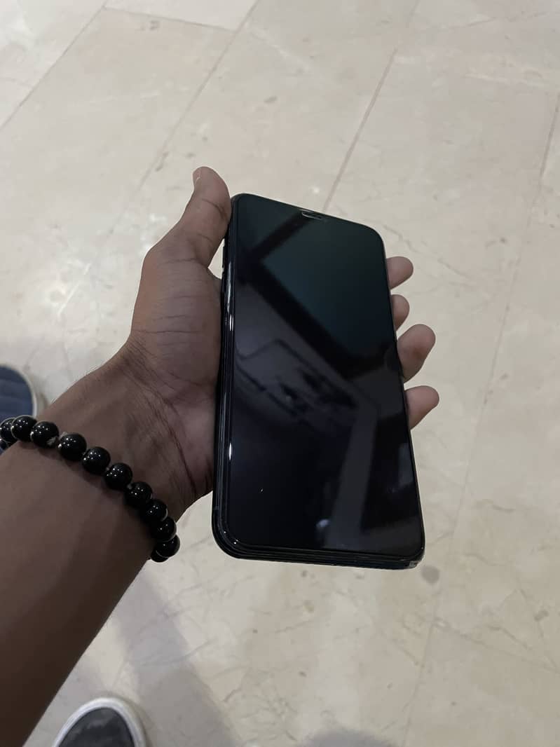 Apple iPhone 11 Pro Max 5