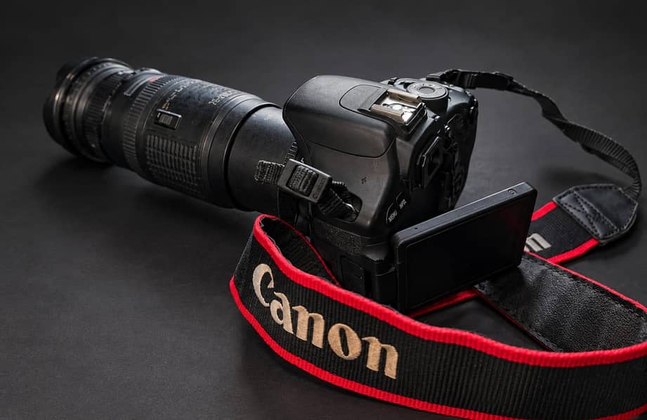 DSLR camera 1