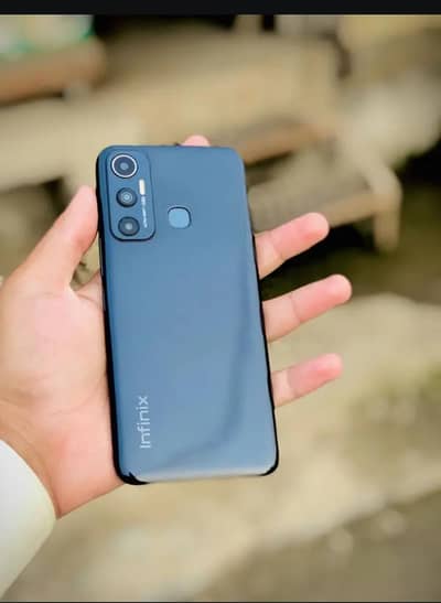 Infinix Hot 11
