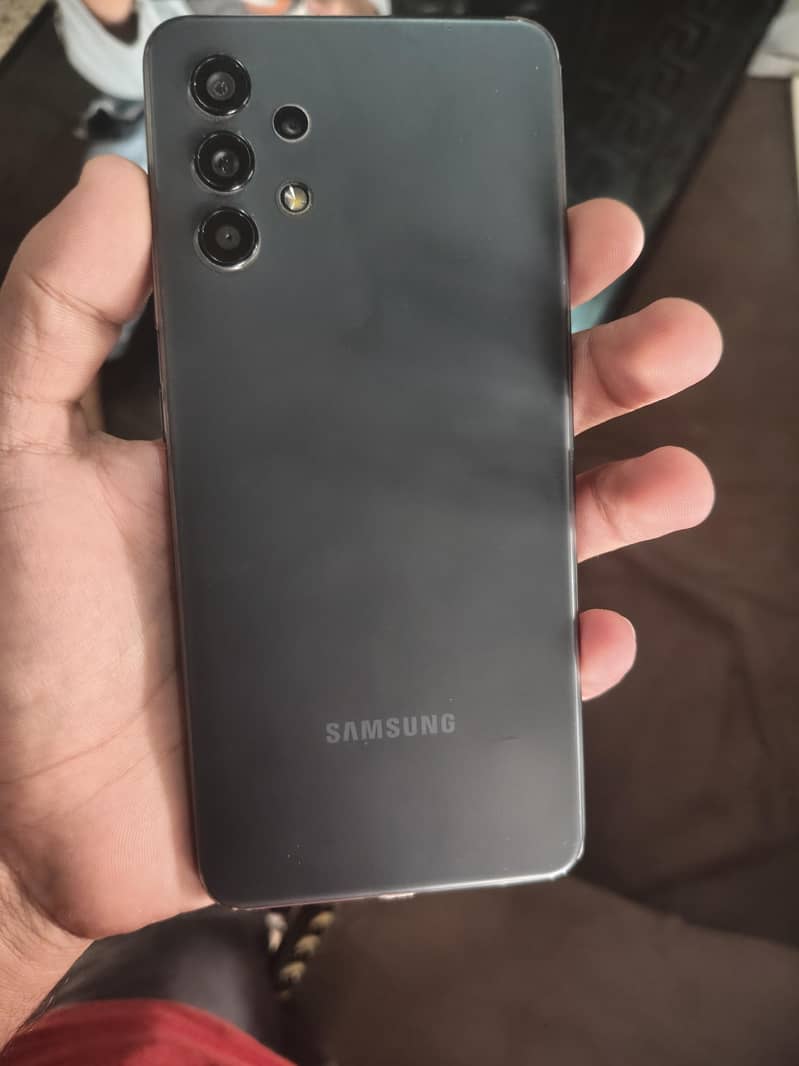 Samsung Mobile A32 0