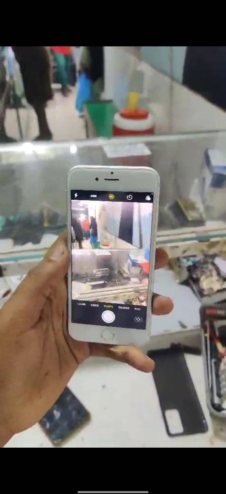 Apple iPhone 6S 1