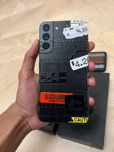 Samsung Mobile S22 Plus