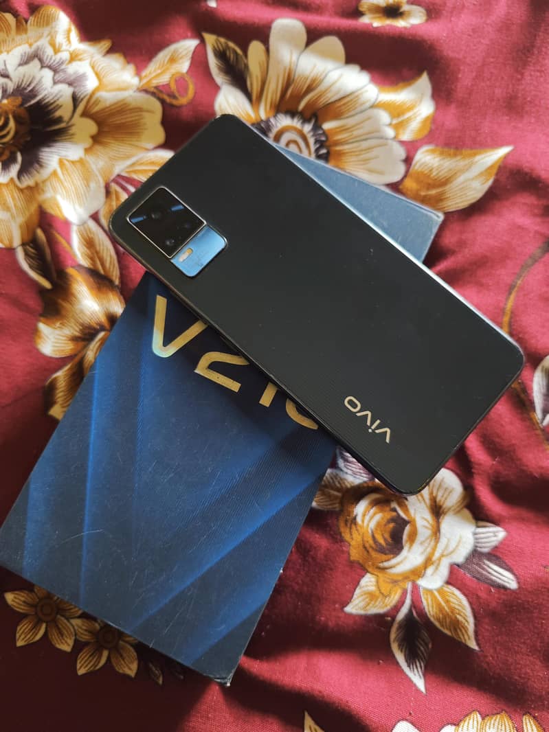 Vivo V21 E 3