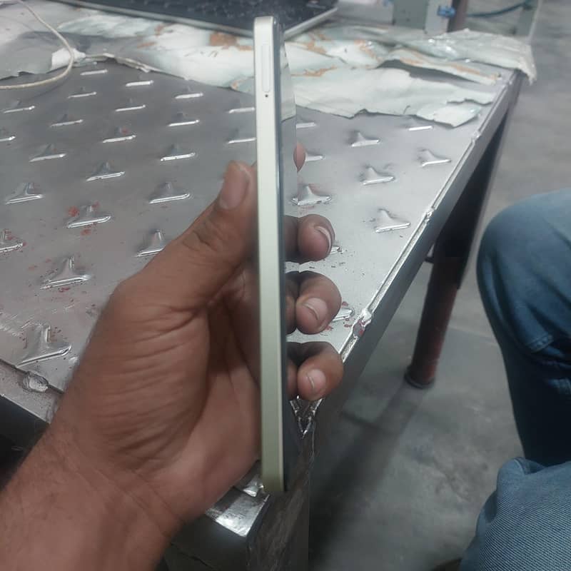 Realme C75 3