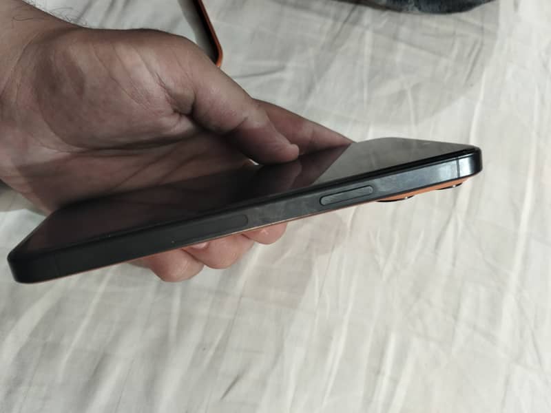 iPhone 15 Pro Max 256GB JV Black | 89% Battery Health | Box & Charger 1