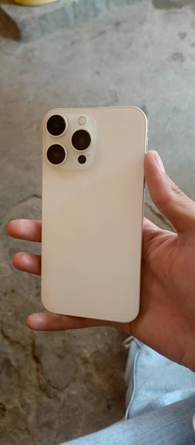 iPhone XR convert 15 pro white color