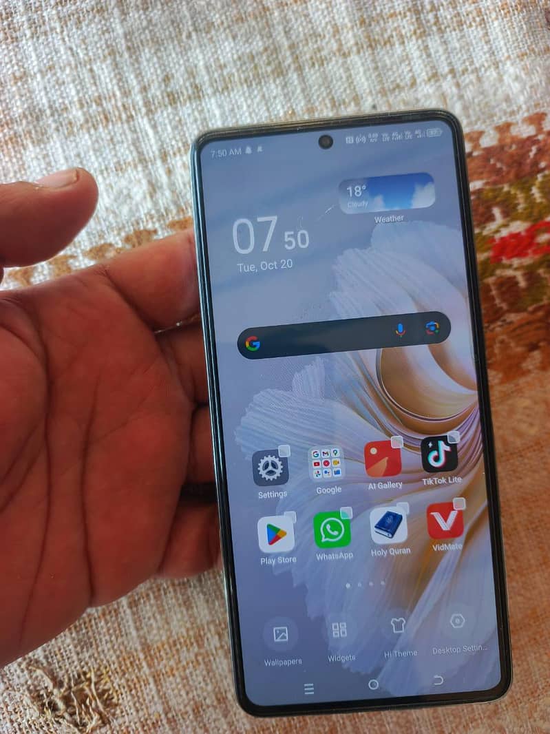 Tecno CAMON 20 4