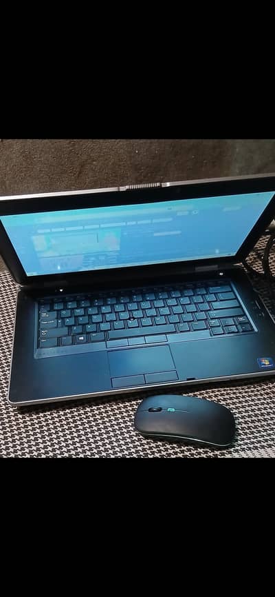 Dell latitude E6430 Windows 10pro core i5 3rd 8GB RAM 500GB charger