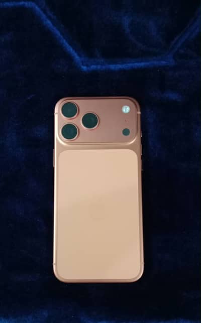 Apple iPhone 17 Pro Max iCloud locked