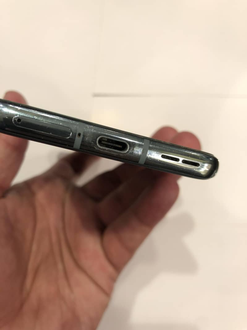 One Plus 10 Pro 5