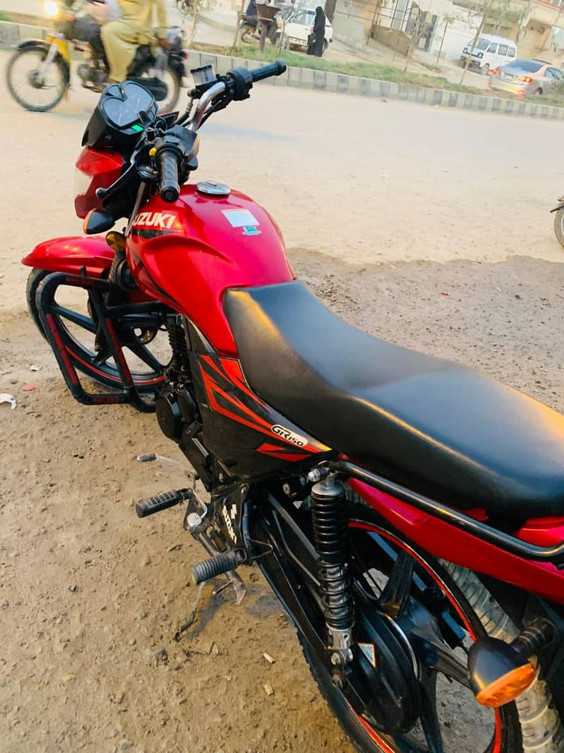 suzuki GR150 5