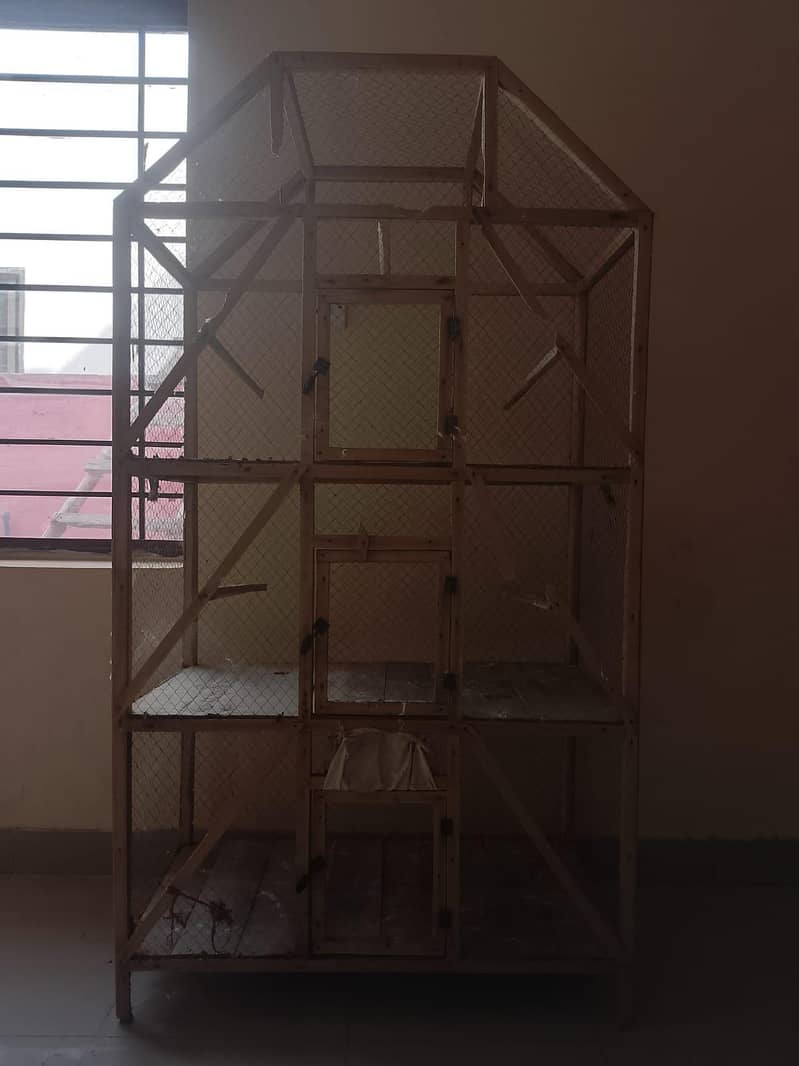 Parrot cage 0
