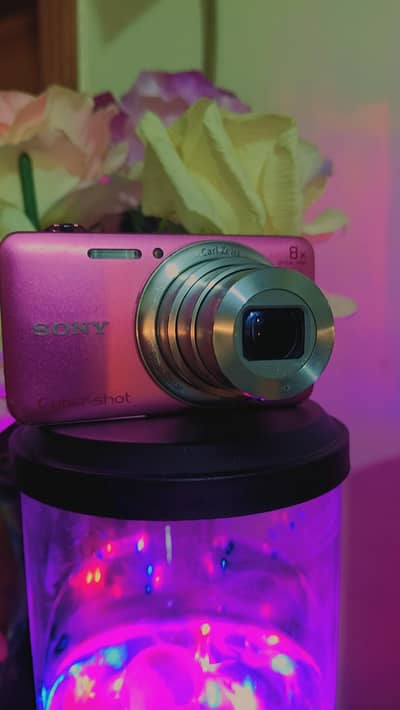 Sony Cybershot 16.2 MEGA PIXELS Digital Camera