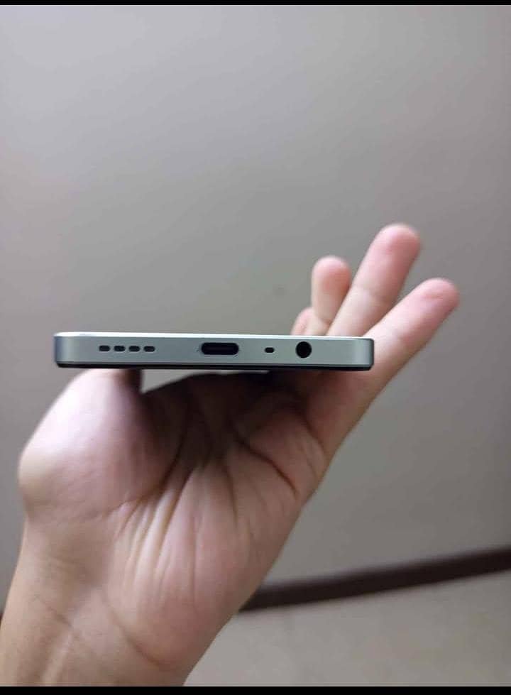 Realme Note 60x 3