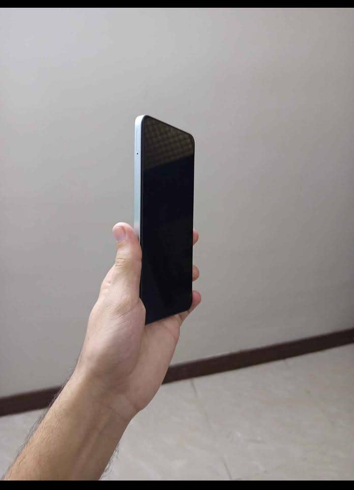 Realme Note 60x 4