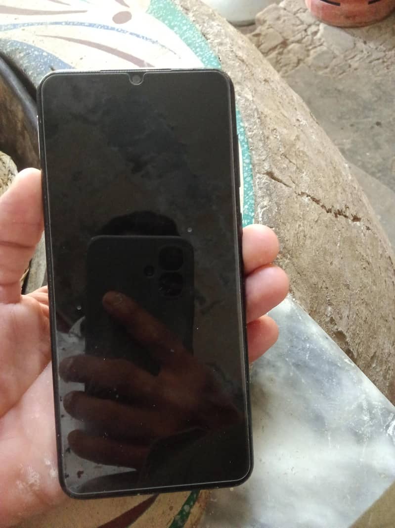Samsung Mobile A04 0