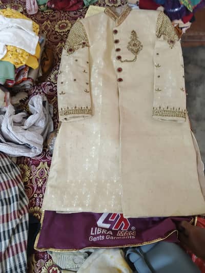 bridal lahinga sherwani with jewellery four Maxie's