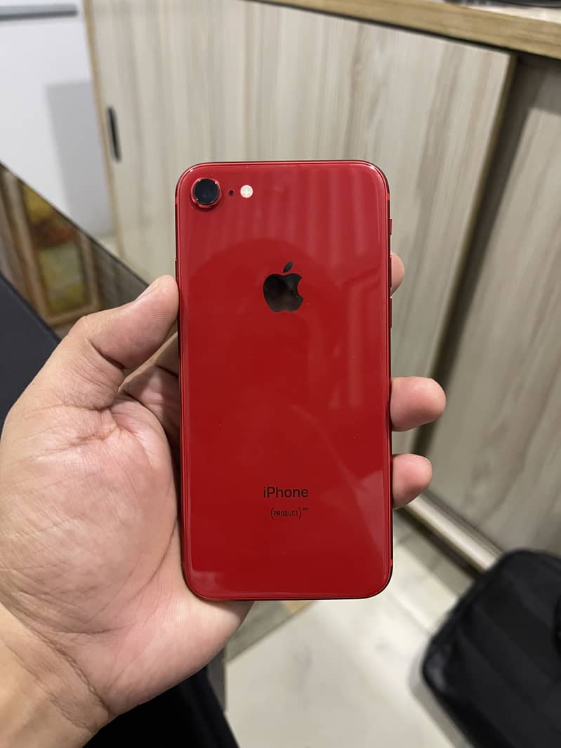 Apple iPhone 8 0