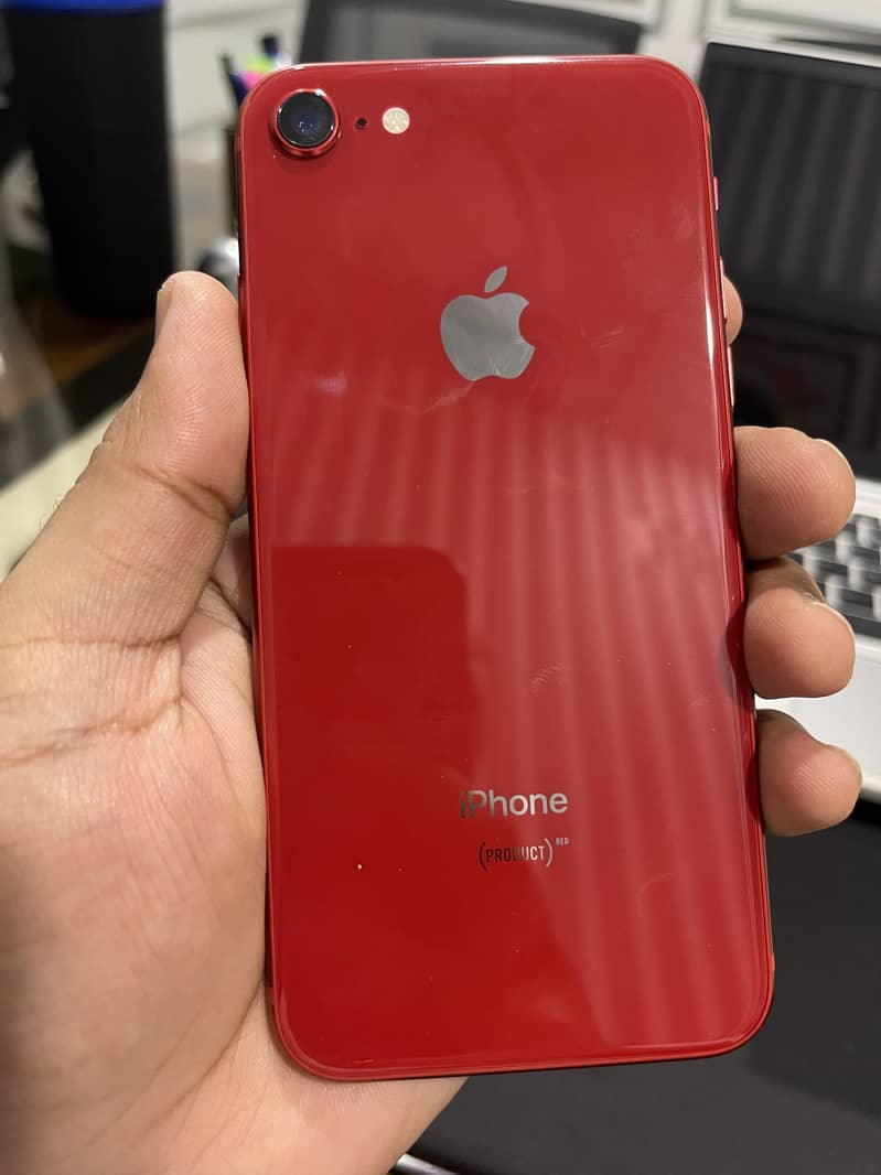 Apple iPhone 8 4
