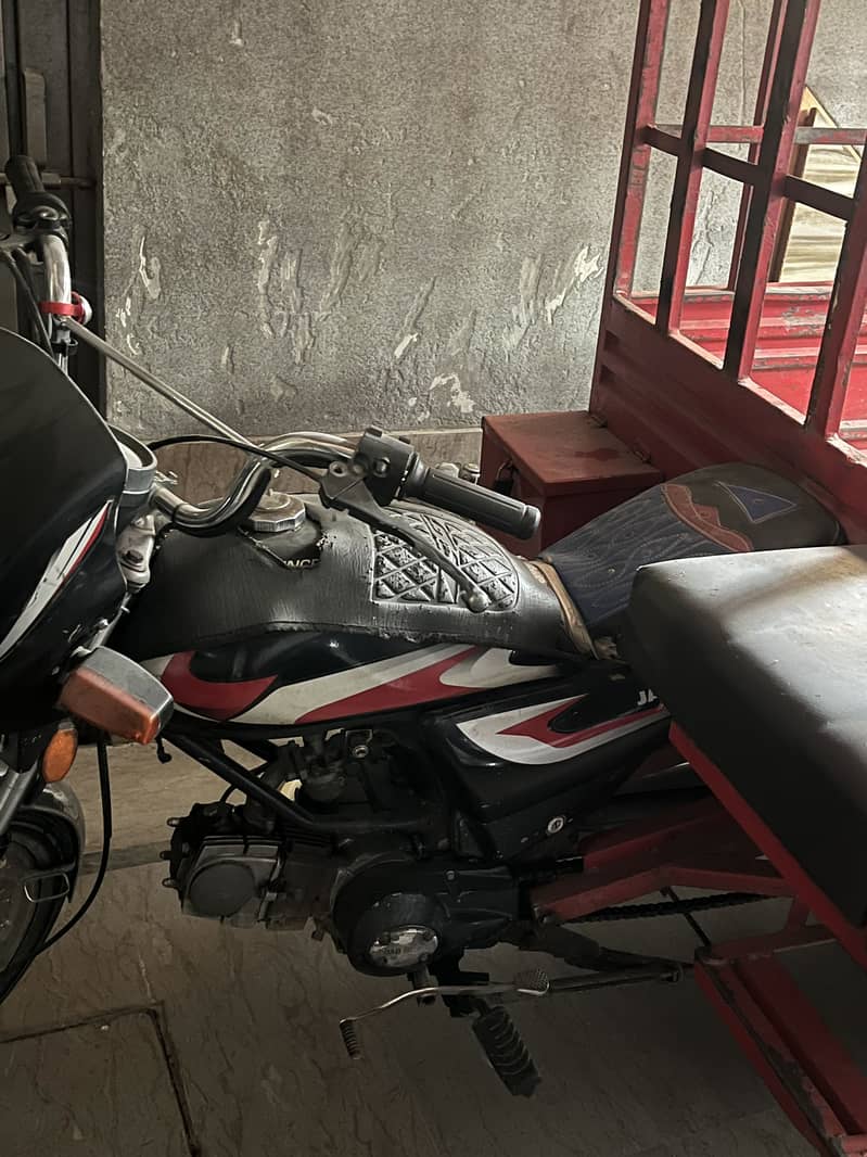 Road prince loader riksaw 4